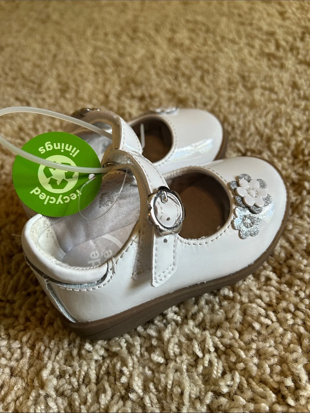 Stride Rite Holly White Patent Mary Jane Shoes NWT Sz 4